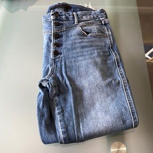 Joe’s blue jeans, size 26, high rise curvy skinny crop